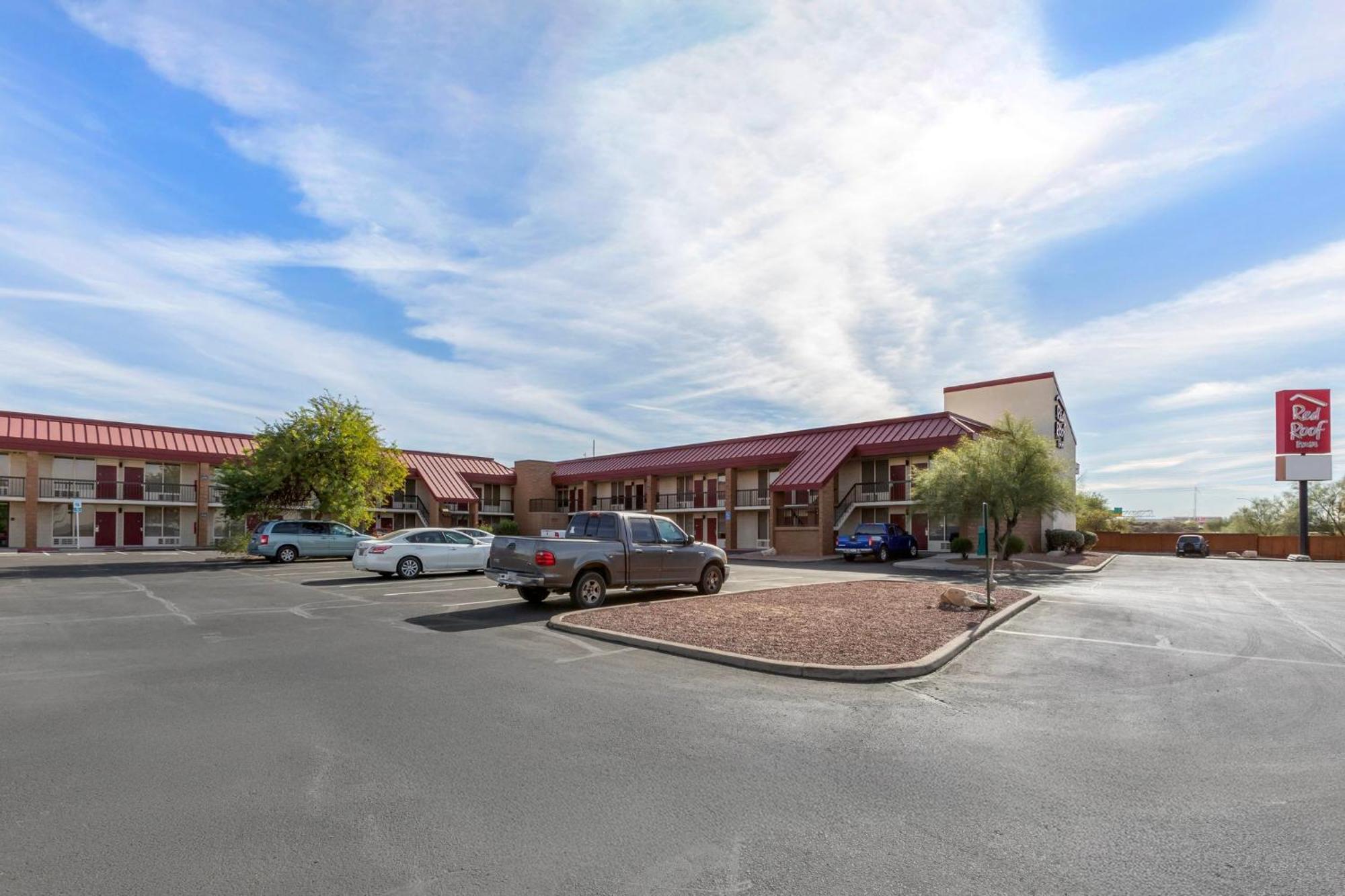 Red Roof Inn Tucson South - Airport Exterior photo