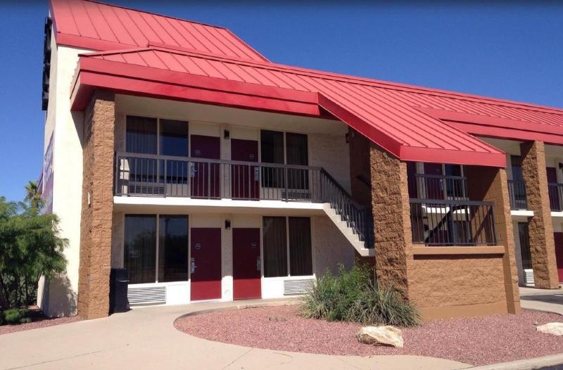 Red Roof Inn Tucson South - Airport Exterior photo