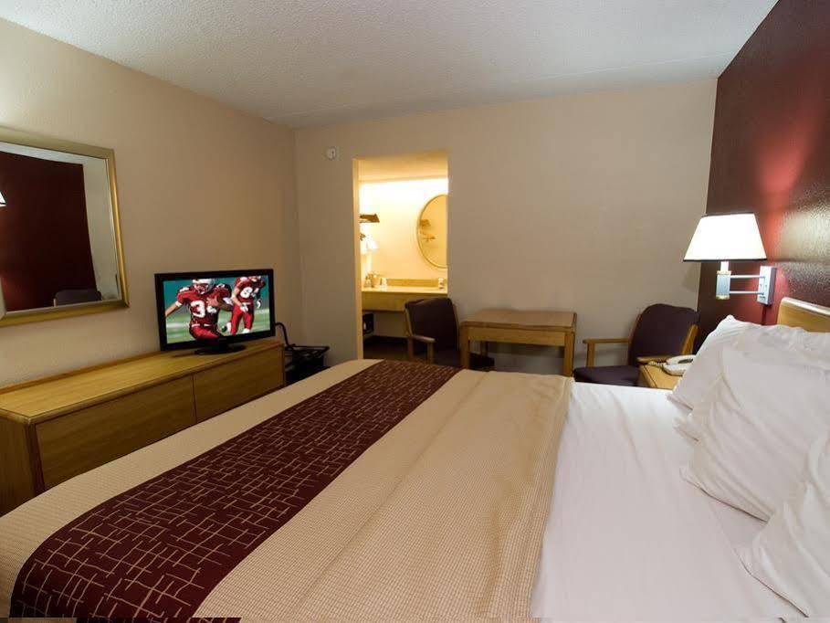 Red Roof Inn Tucson South - Airport Exterior photo